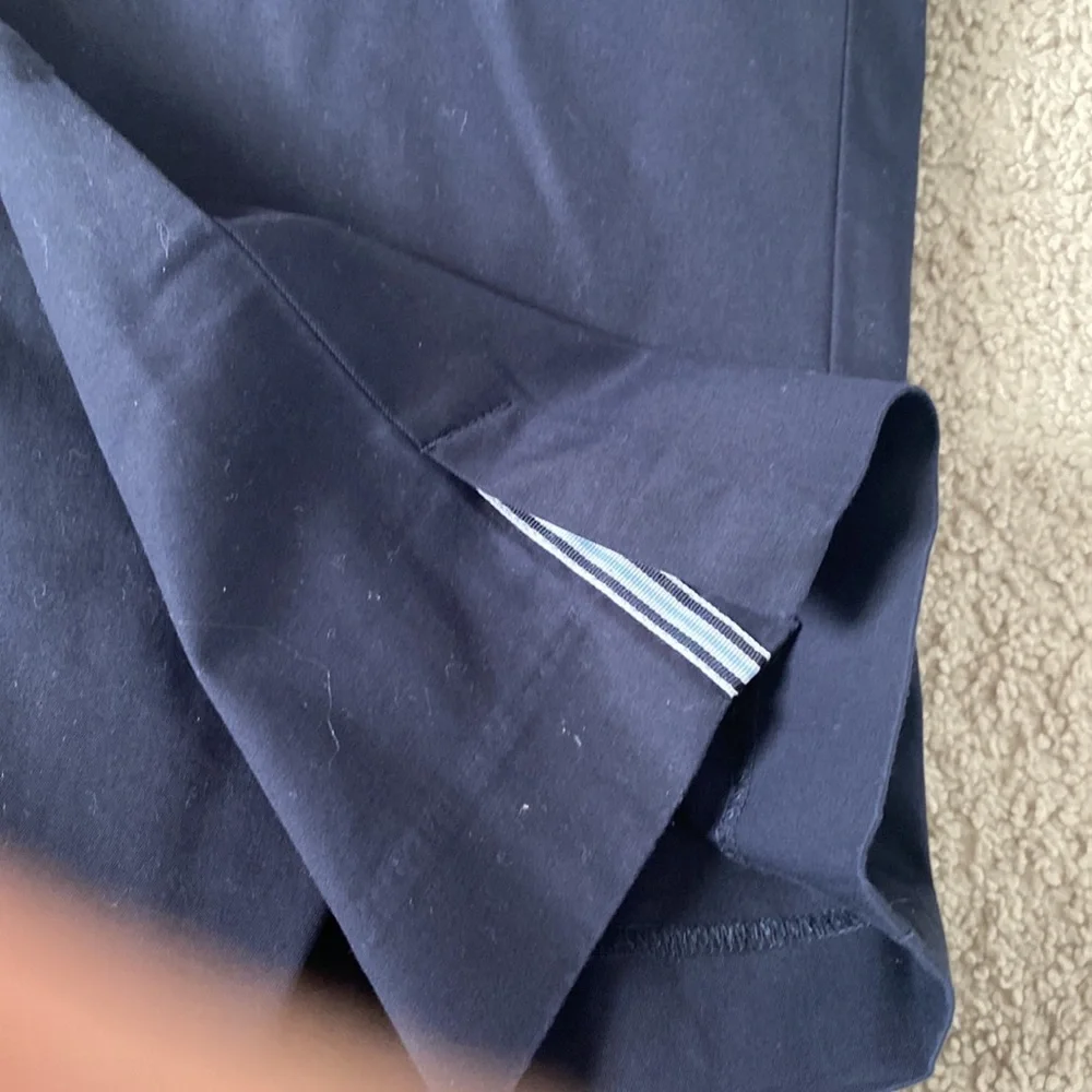 Talbots navy blue pedal pusher length